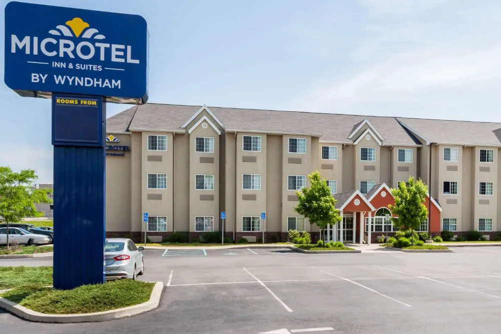 Microtel Inn & Suites by Wyndham Dickson City/Scranton hotel hero