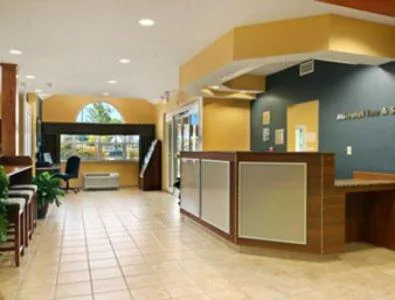 Microtel Inn & Suites by Wyndham Dickson City/Scranton hotel detail image 2