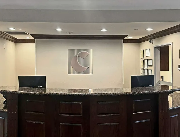 Comfort Suites Oshkosh hotel detail image 2