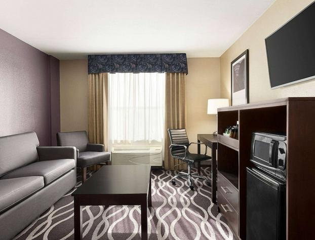 IBAN Dallas Park Central Hotel, Trademark by Wyndham hotel detail image 1