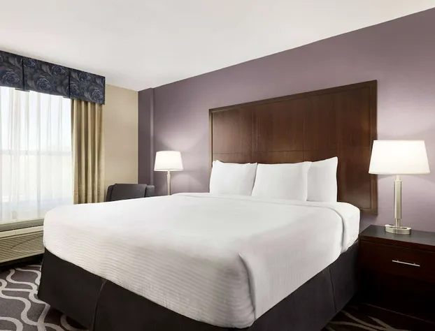 IBAN Dallas Park Central Hotel, Trademark by Wyndham hotel detail image 4