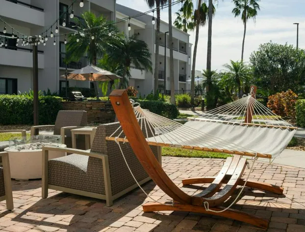 Courtyard Melbourne West hotel detail image 2