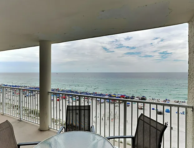 Long Beach Resort by Southern Vacation Rentals hotel detail image 1