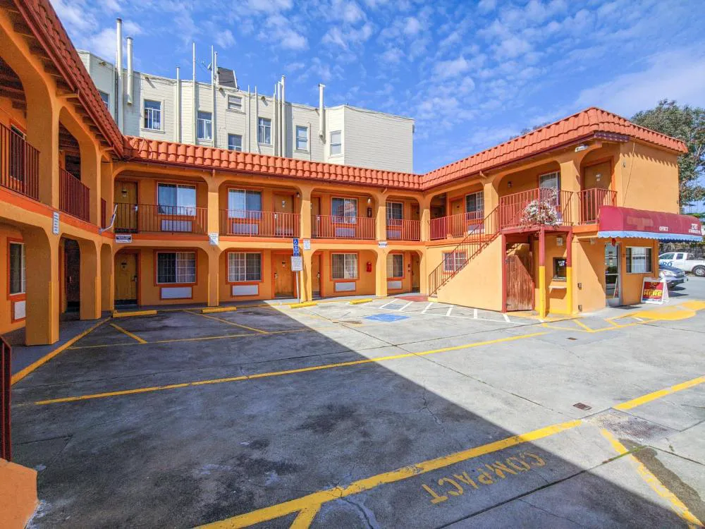 Inn at Golden Gate hotel hero