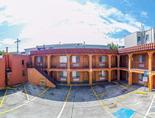 Inn at Golden Gate hotel detail image 3