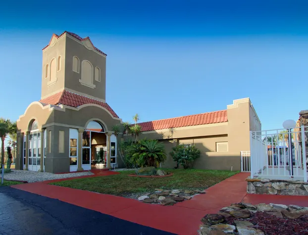 Quality Inn Kennedy Space Center hotel detail image 3