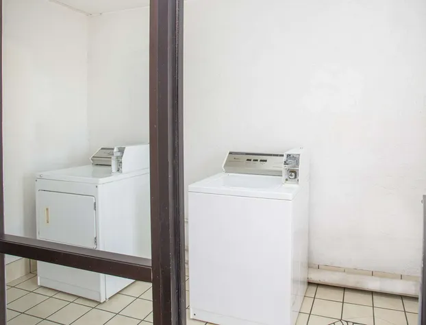 Super 8 by Wyndham Springdale AR hotel detail image 4