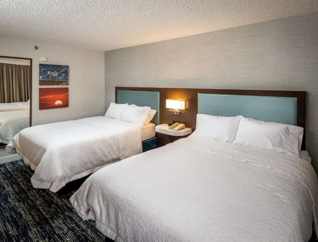 Hampton Inn Long Island / Commack hotel detail image 4