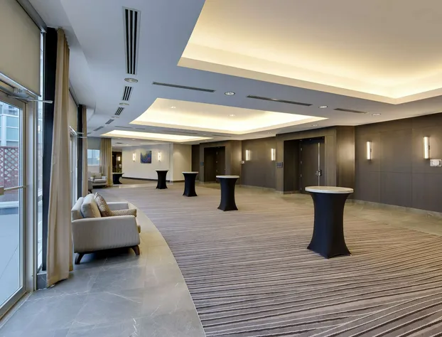 Hilton Vancouver Metrotown hotel detail image 4