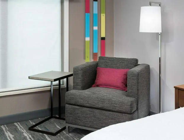 Hampton Inn & Suites Chicago-North Shore/Skokie hotel detail image 3