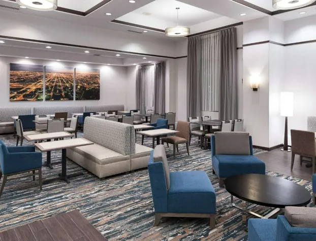Hampton Inn & Suites Chicago-North Shore/Skokie hotel detail image 2