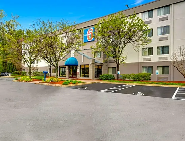 Motel 6 Milford, CT hotel detail image 1