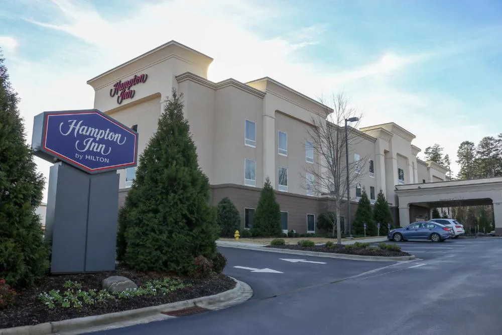Hampton Inn Lincolnton hotel hero