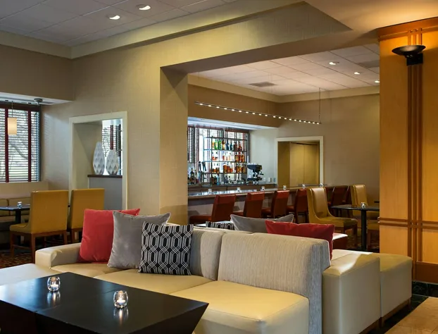 Chicago Marriott Suites Downers Grove hotel detail image 4