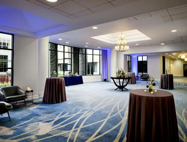 Hilton New Orleans Airport hotel detail image 4