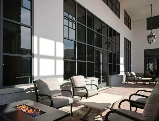 Hilton New Orleans Airport hotel detail image 4