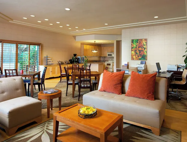 Sheraton La Jolla Hotel hotel detail image 3