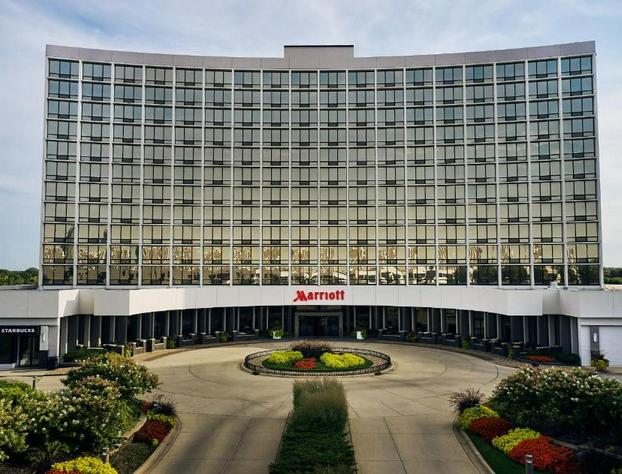 Chicago Marriott Oak Brook hotel detail image 1