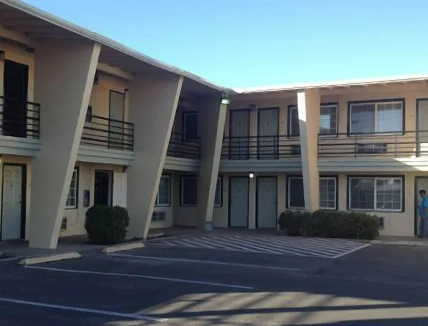 Budget Inn and Suites El Centro hotel detail image 1