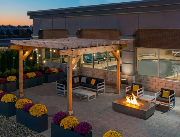 Hampton Inn & Suites Cleveland-Beachwood hotel detail image 3