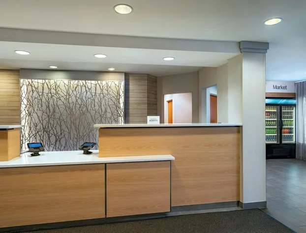 Fairfield Inn & Suites by Marriott Edison-South Plainfield hotel detail image 1