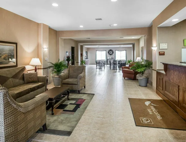 Rodeway Inn & Suites Salina South hotel detail image 4