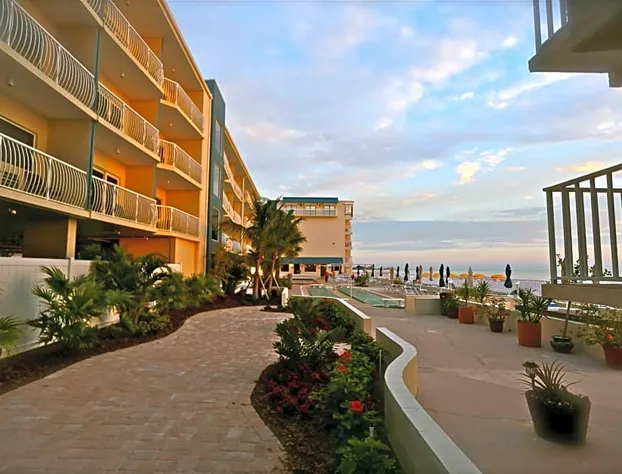 Shoreline Island Resort - Exclusively Adult hotel detail image 1