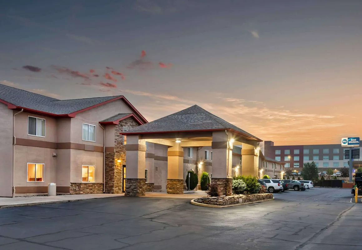 Best Western Canon City hotel hero