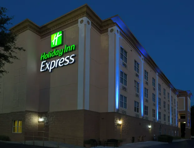 Holiday Inn Express Suites Plant City by IHG hotel detail image 2