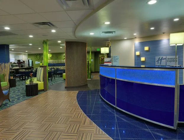 Holiday Inn Express Suites Plant City by IHG hotel detail image 4