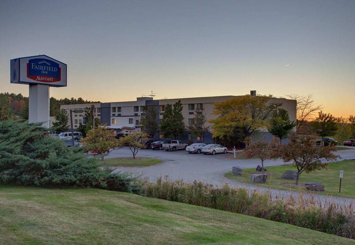 Fairfield Inn by Marriott Burlington Williston hotel hero