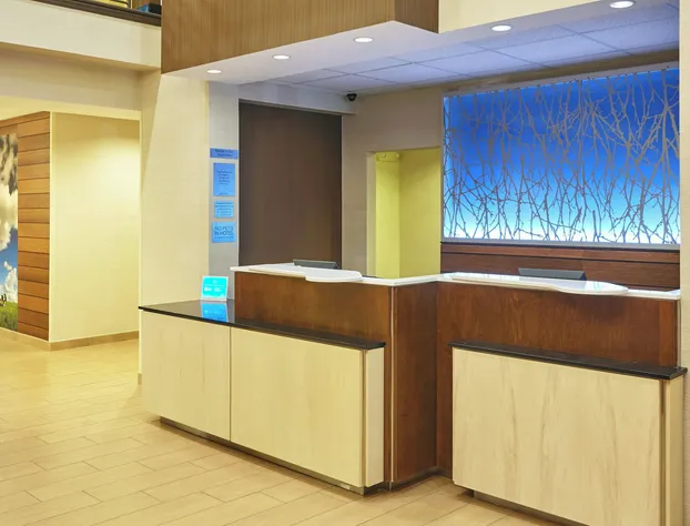 Fairfield Inn & Suites by Marriott Lombard hotel detail image 3