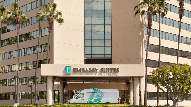 Embassy Suites by Hilton Irvine Orange County Airport hotel detail image 2