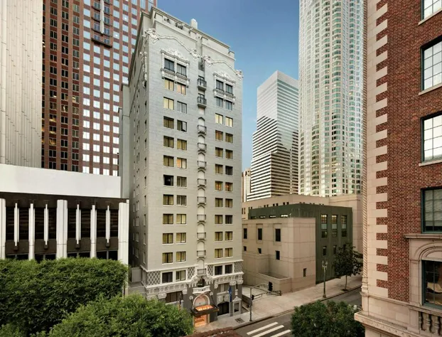 Hilton Checkers Los Angeles hotel detail image 2