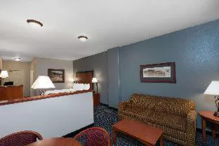 La Quinta Inn & Suites by Wyndham Rifle hotel detail image 3