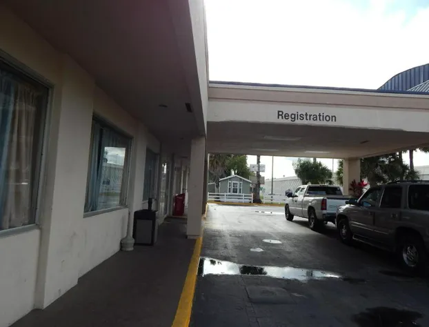 Knights Inn Plant City hotel detail image 4