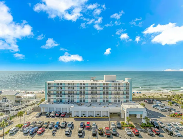 Holiday Inn Resort Oceanfront at Surfside Beach by IHG hotel detail image 2