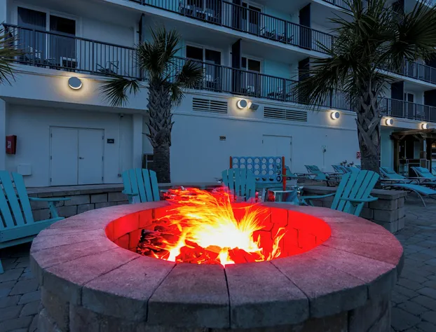 Holiday Inn Resort Oceanfront at Surfside Beach by IHG hotel detail image 3