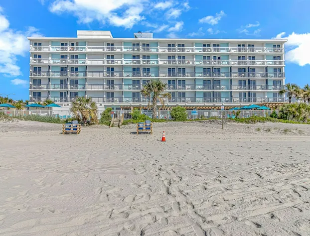 Holiday Inn Resort Oceanfront at Surfside Beach by IHG hotel detail image 4