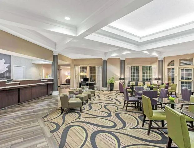 La Quinta Inn & Suites by Wyndham Birmingham Homewood hotel detail image 3