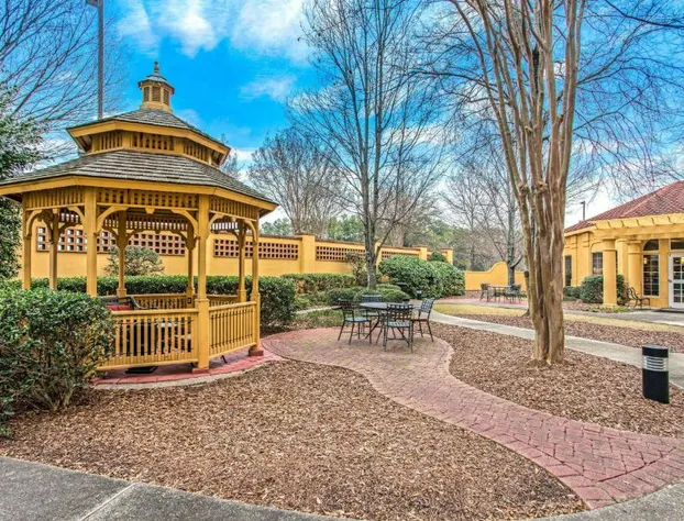 La Quinta Inn & Suites by Wyndham Birmingham Homewood hotel detail image 3