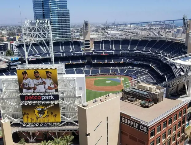 San Diego Marriott Gaslamp Quarter hotel detail image 3