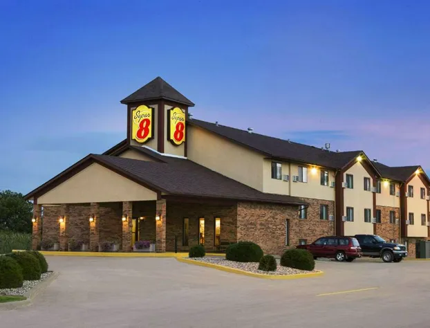 Super 8 by Wyndham Marion hotel detail image 1