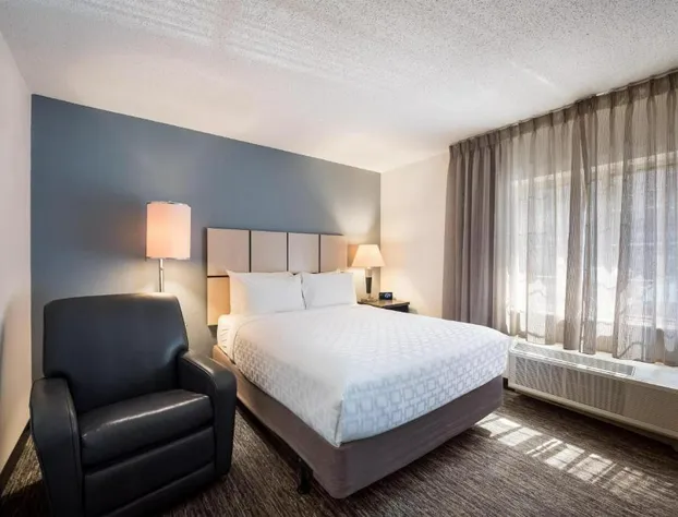 Sonesta Simply Suites Phoenix Glendale hotel detail image 4