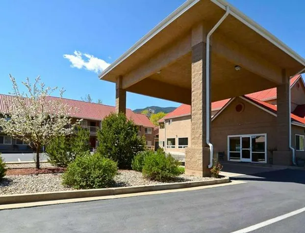 Magnuson Hotel Manitou Springs hotel detail image 3