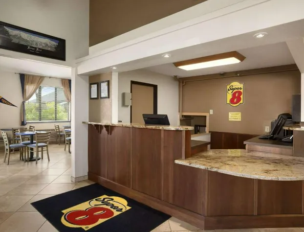 Super 8 by Wyndham Bozeman hotel detail image 3