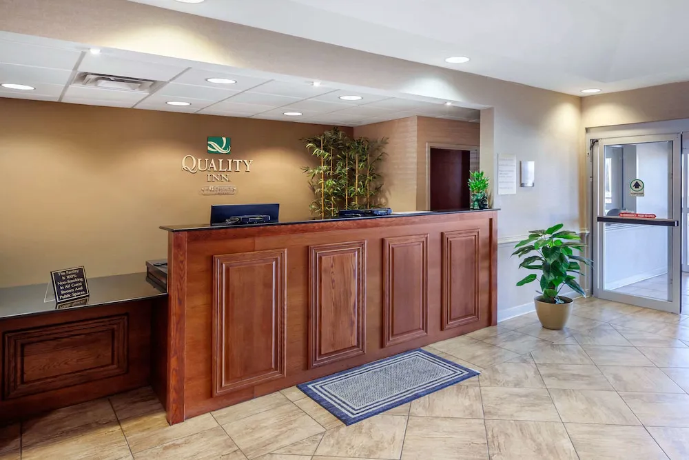 Quality Inn hotel hero