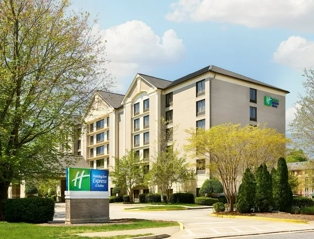 Holiday Inn Express & Suites Alpharetta - Windward Parkway by IHG hotel detail image 1