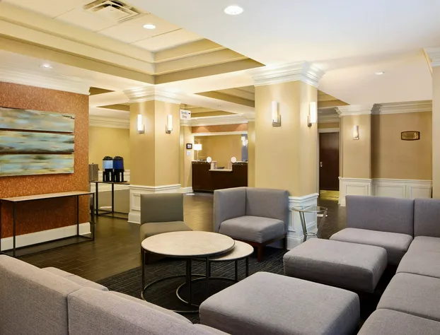 Holiday Inn Express & Suites Alpharetta - Windward Parkway by IHG hotel detail image 4