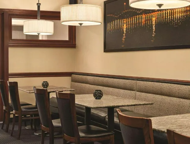 Radisson Hotel and Conference Center Rockford hotel detail image 3